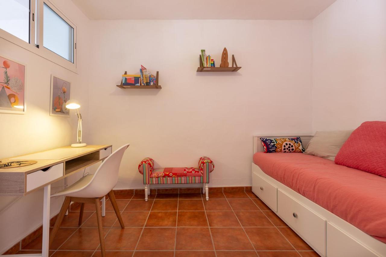 Casa Randonneur, Traditional Townhouse In Alora. Экстерьер фото
